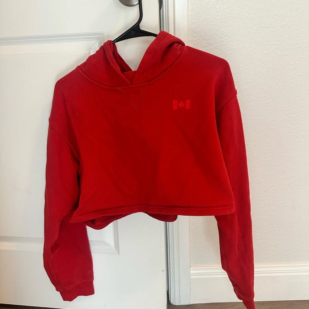 Lululemon Olympic Team Canada All Yours
Red Cropped Hoodie - Picture 6 of 9